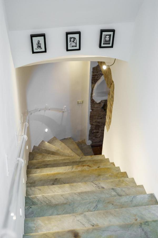Castello House Apartment Cagliari Exterior foto