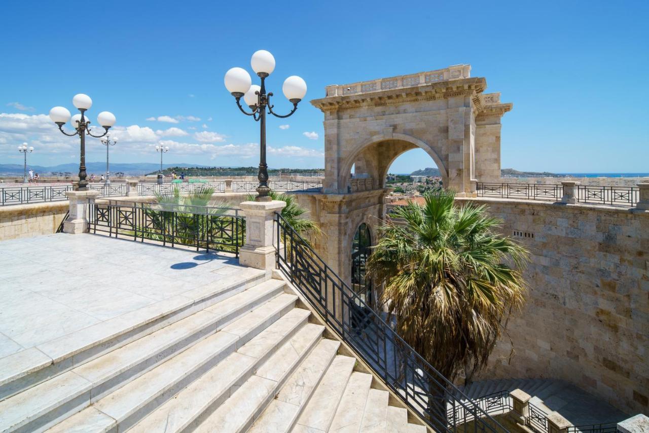 Castello House Apartment Cagliari Exterior foto
