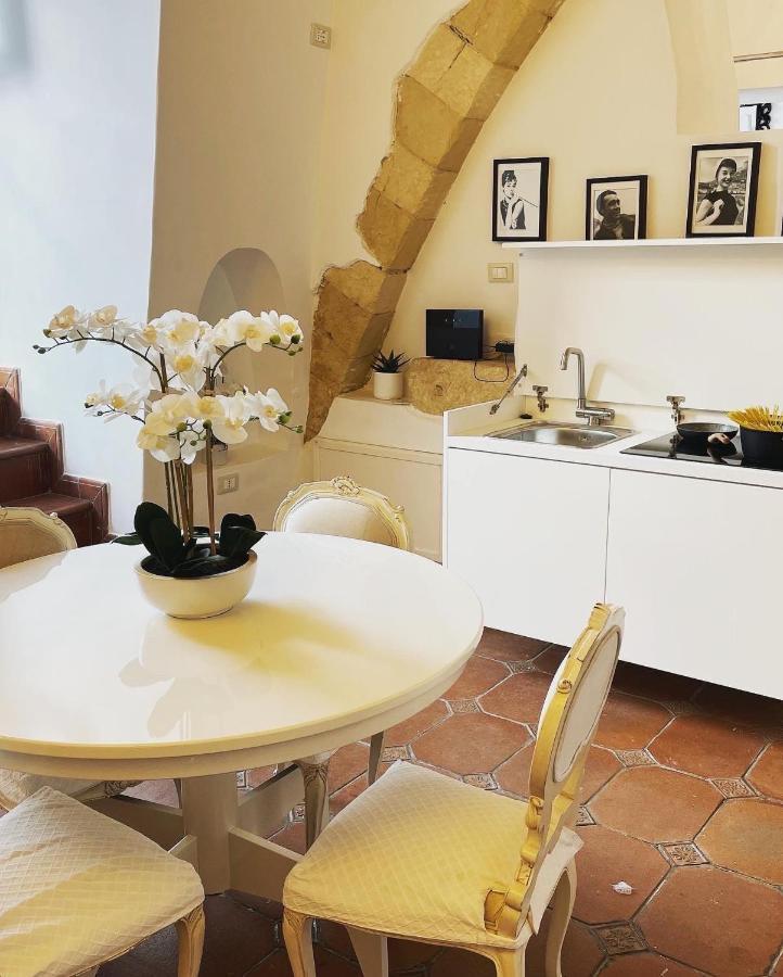 Castello House Apartment Cagliari Exterior foto